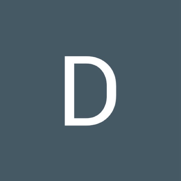 Poshmark profile picture for @drafts